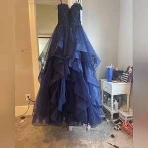 Elegant Navy Blue Ellie Wilde Prom Dress NWT